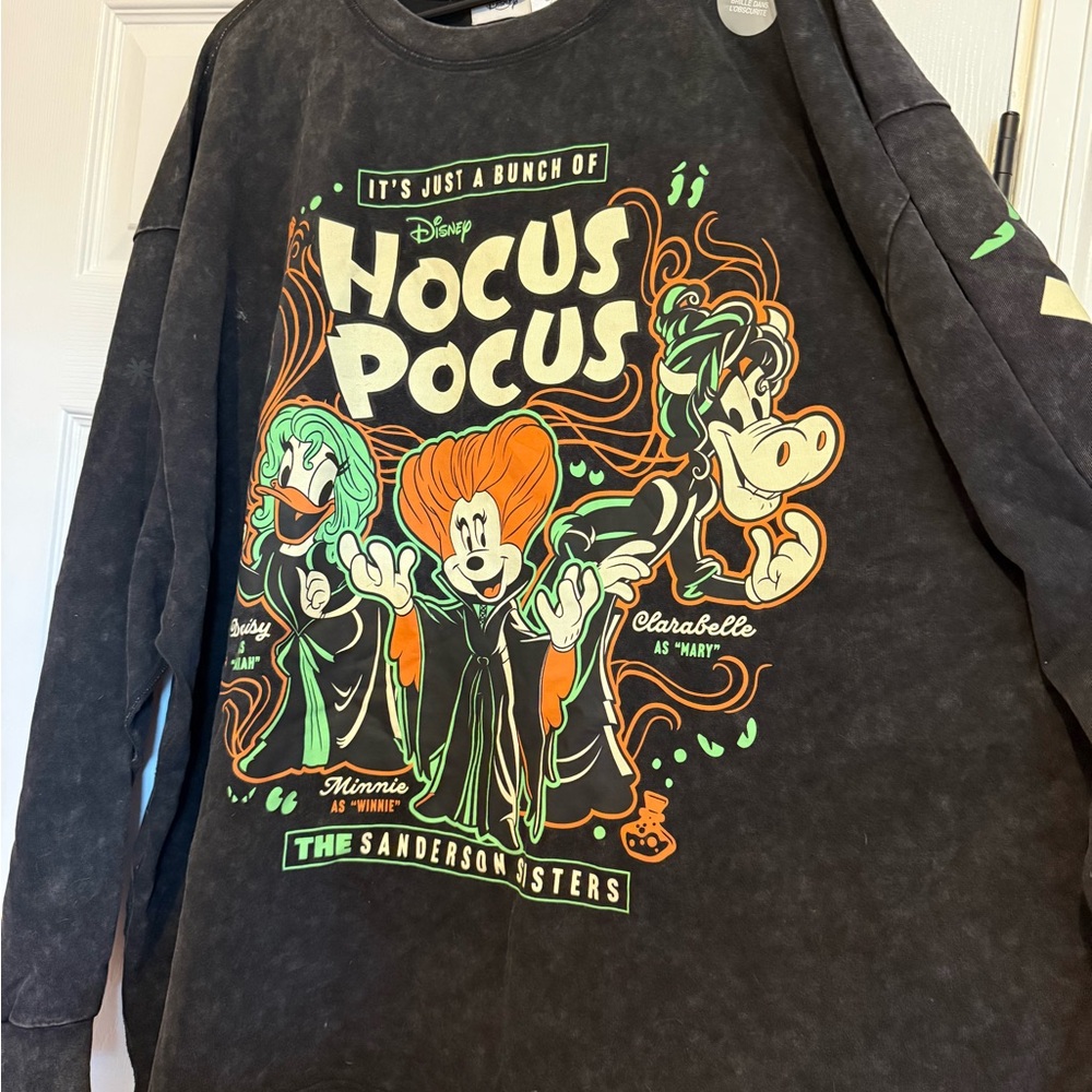 Disney World Hocus Pocus Long Sleeve XXL
